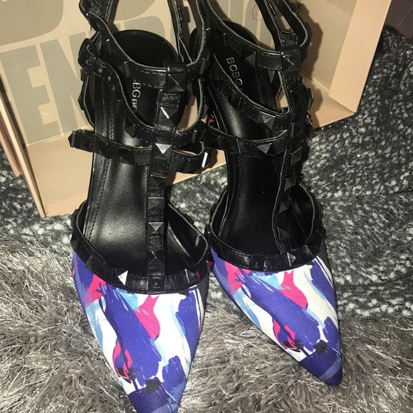 BCBGeneration Blue/Multi/Black Darron Pumps Size 7 - Picture 2 of 8
